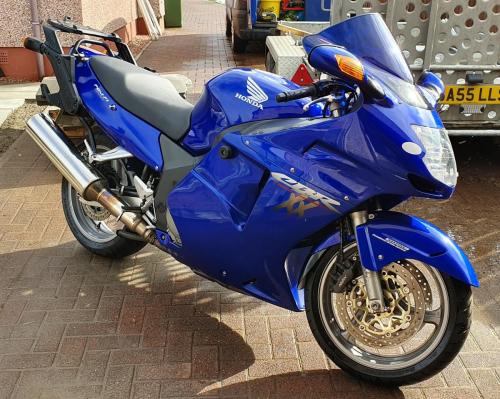 Honda CBR1100 Super Blackbird